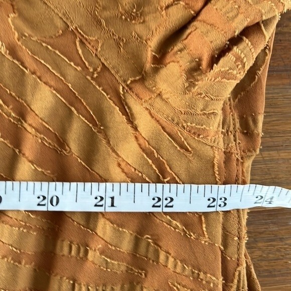 NEW Free People Can't Stop Dreaming Flowy Pleated Tunic Blouse Gold S - Picture 8 of 10